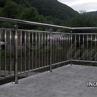 Prohromski Inox Gelenderi Spoljasnji 084